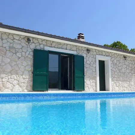 Stone Rafael Willa Slivno (Split-Dalmatia)